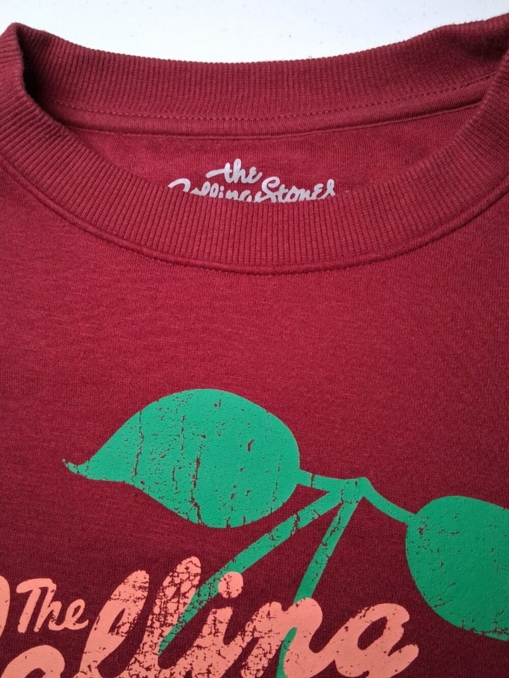 Rolling Stones Sweatshirt Women M Maroon Cherry Tongue And Lips Rock Band Shirt - Picture 12 of 13
